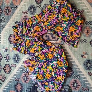 Savage Swim size medium flare leggings cover up pants